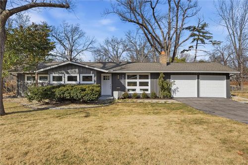 7520 Tomahawk Rd, Prairie Village, KS, 66208-4648 | Card Image