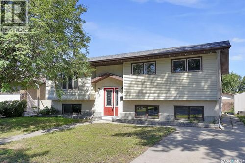 71 Rendek Cres, Regina, SK, S4X1H7 | Card Image