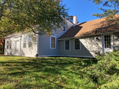 21 East St, Petersham, MA, 01366-9739 | Card Image