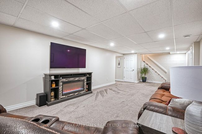2 Philip St, House other with 4 bedrooms, 2 bathrooms and 4 parking in Smiths Falls ON | Image 33