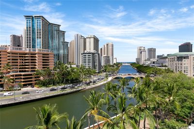 803 - 620 Mccully Street, Home with 2 bedrooms, 1 bathrooms and 1 parking in Honolulu HI | Image 1