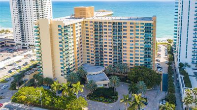 PH17 - 2501 S Ocean Dr, Condo with 1 bedrooms, 1 bathrooms and null parking in Hollywood FL | Image 3