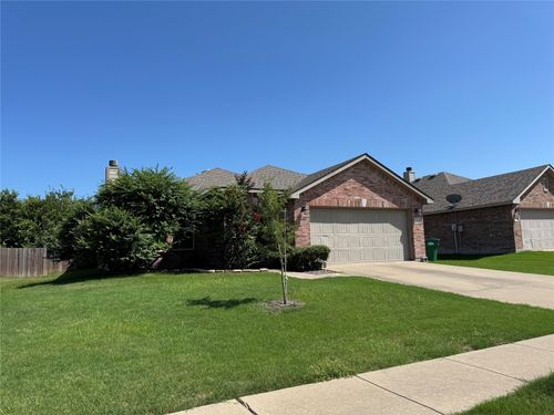 66 Larkspur Dr, Fate, TX, 75087-9346 | Card Image