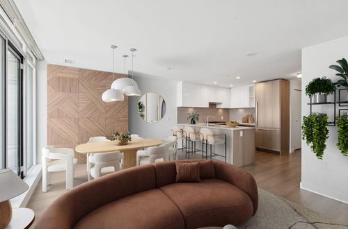 1805-618 Carnarvon St, New Westminster, BC, V3M0N9 | Card Image