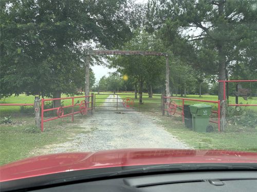 9187 Fm 1486 Rd, Richards, TX, 77873-4411 | Card Image