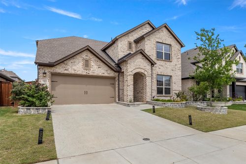 1913 Braided Mane Ave, Aubrey, TX, 76227-4502 | Card Image