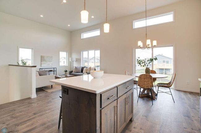 Kitchen | Image 11
