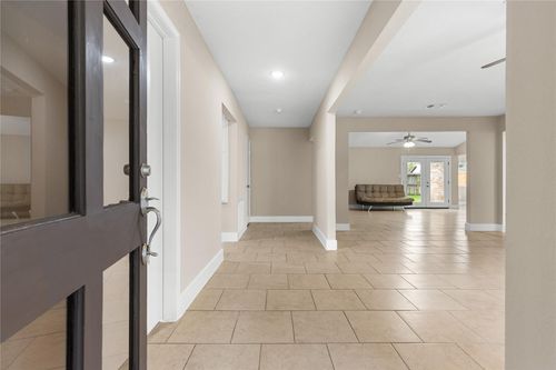 3122 Brookdale Drive, Kingwood, TX, 77339 | Card Image