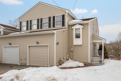 b-112 Turnessa Dr, North Providence, RI, 02904 | Card Image