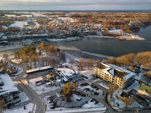 309-12 Clara Dr, Picton, ON, K0K2T0 | Card Image
