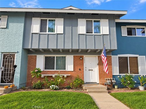 9857 Continental Dr, Huntington Beach, CA, 92646-4255 | Card Image