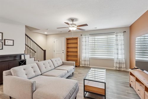 1054 Ne 56th St, Ankeny, IA, 50021-6917 | Card Image