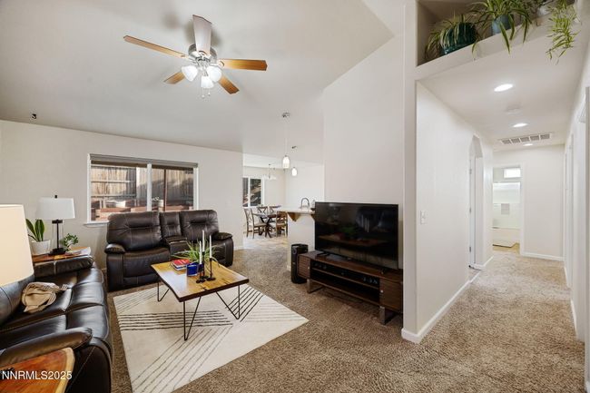 1827 Hickory Ln, House other with 4 bedrooms, 2 bathrooms and 2 parking in Fernley NV | Image 12