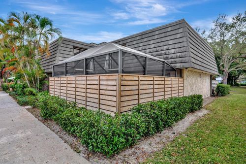 1105 11th Terrace, Palm Beach Gardens, FL, 33418 | Card Image