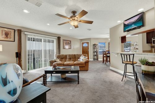 6111 Sinclair Rd, San Antonio, TX, 78222-2440 | Card Image