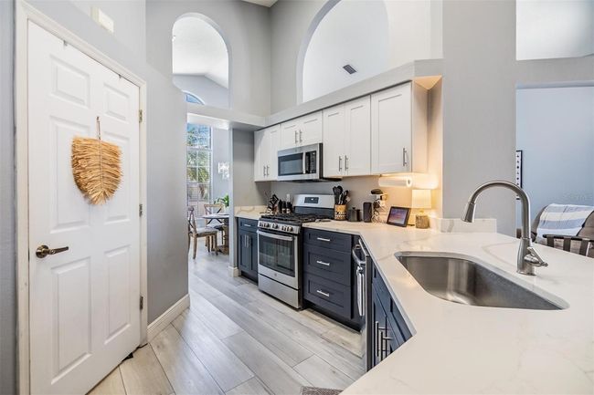 18013 Palm Breeze Dr, House other with 3 bedrooms, 2 bathrooms and null parking in TAMPA FL | Image 32