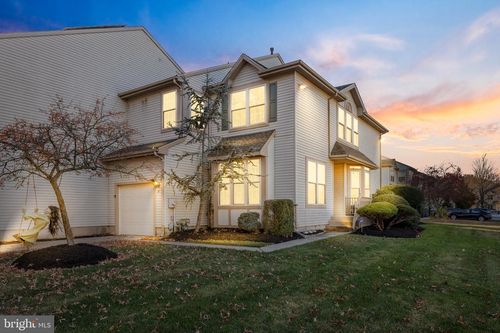 14 Shelburne St, BURLINGTON, NJ, 08016-4309 | Card Image