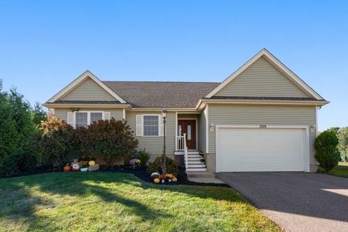 3076 Hunters Hill Dr, Dighton, MA, 02715 | Card Image