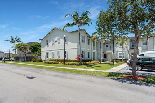 unit-21-2935 Se 1st Dr, Homestead, FL, 33033-7259 | Card Image