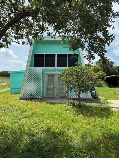 602 Tanglewood Ln, Ingleside, TX, 78362-4690 | Card Image