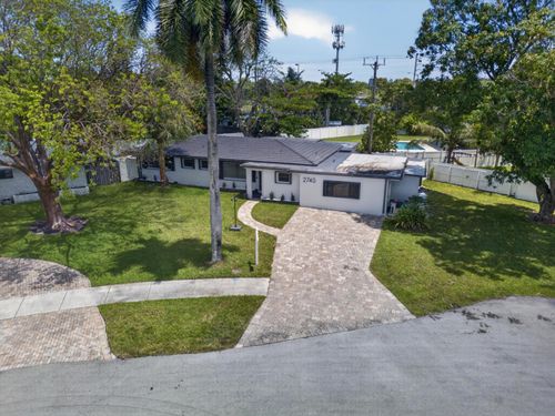 2740 Nw 9th Ln, Wilton Manors, FL, 33311-2323 | Card Image