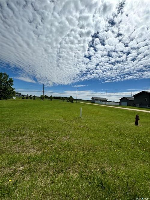 608 Albert St, Radisson, SK, S0K | Card Image