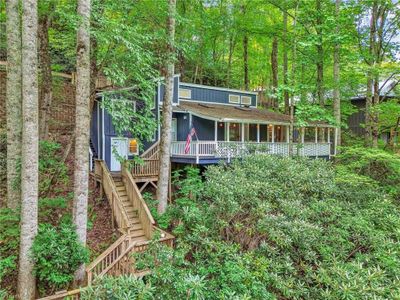 108 Mogul Road, House other with 3 bedrooms, 2 bathrooms and null parking in Banner Elk NC | Image 3