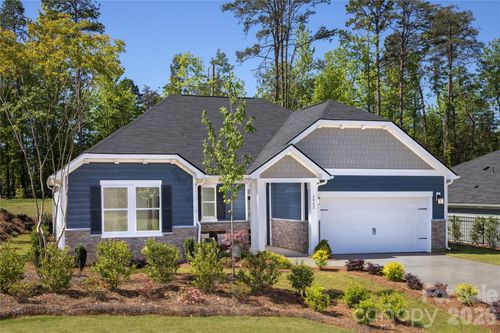 6042 Bella Vista Dr, Denver, NC, 28037-7937 | Card Image