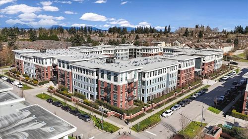 305-15137 33 Ave, Surrey, BC, V3Z0Y1 | Card Image