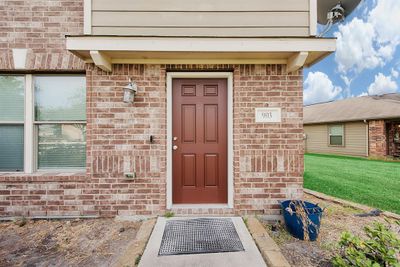 903 Aft Valley Court, House other with 3 bedrooms, 2 bathrooms and null parking in Houston TX | Image 3