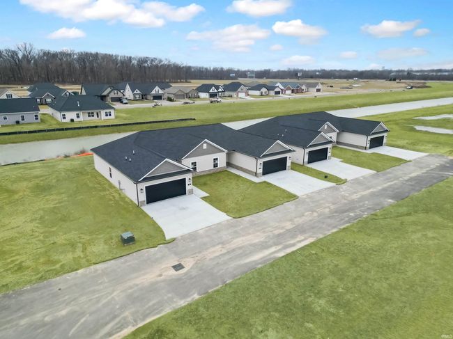 SUITE-1 - 1627 Theo Drive, Condo with 3 bedrooms, 2 bathrooms and null parking in Evansville IN | Image 30