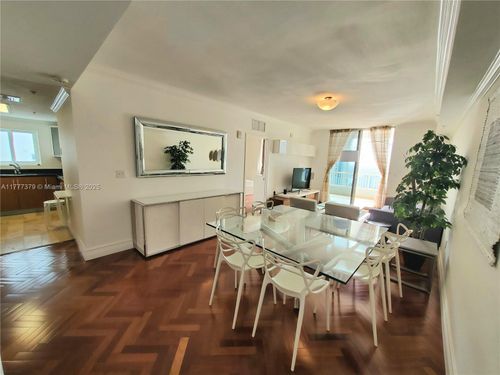 apt-2705-170 Se 14th St, Miami, FL, 33131-3341 | Card Image