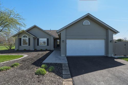 1770 Cheshire Rd, Delaware, OH, 43015-8562 | Card Image