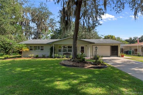 9410 E Southgate Drive, Inverness, FL, 34450 | Card Image