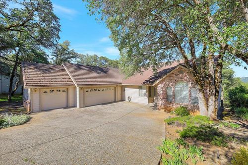 13036 Lake Wildwood Dr, Penn Valley, CA, 95946-9590 | Card Image
