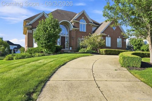 3603 Century Oak Cir, Oakland, MI, 48363-2655 | Card Image