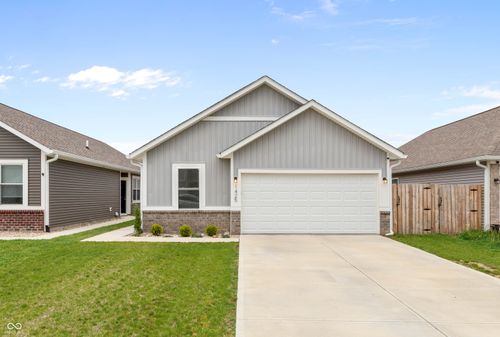 1425 Wigwam Lane, Martinsville, IN, 46151 | Card Image