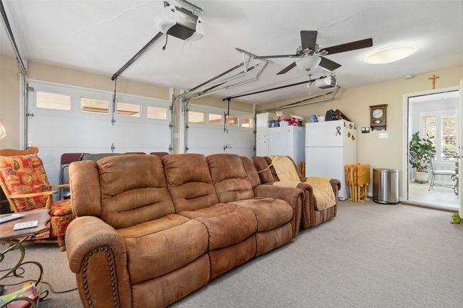 275 Saegert Rd, House other with 4 bedrooms, 2 bathrooms and 4 parking in Paige TX | Image 25