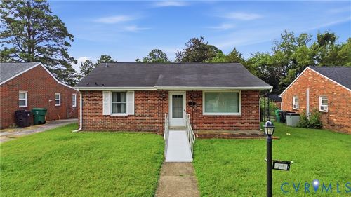 207 Prince Albert Ave, Colonial Heights, VA, 23834-2825 | Card Image