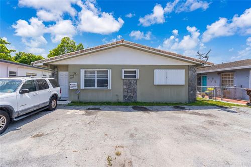 4776 E 10th Ave, Hialeah, FL, 33013-2118 | Card Image