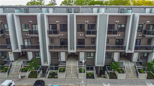 19a-1430 Highland Rd W, Kitchener, ON, N2N0C3 | Card Image