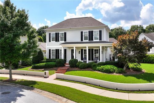 1050 Greenleffe Cir, Statham, GA, 30666-3646 | Card Image