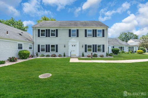 377-B Old Nassau Rd, Monroe, NJ, 08831-2186 | Card Image