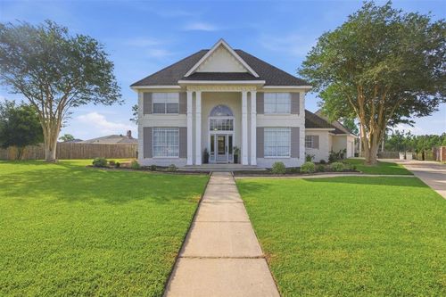4101 Fernwood Dr, Lake Charles, LA, 70605-7740 | Card Image
