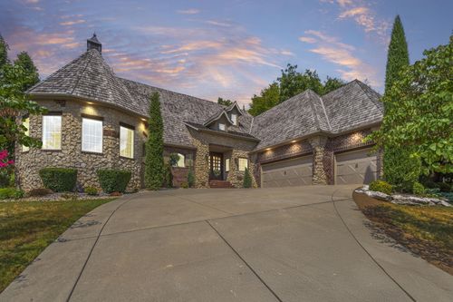 6235 S Bluff Ridge Rd, Ozark, MO, 65721-6673 | Card Image