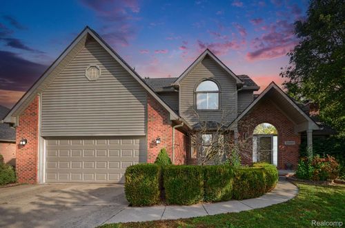 26863 Miela Dr, Chesterfield, MI, 48051-1546 | Card Image