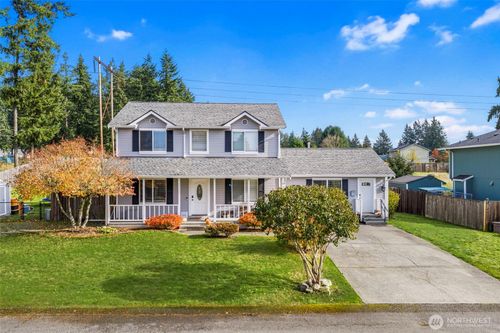 15607 44th Avenue Ct E, Tacoma, WA, 98446-5901 | Card Image