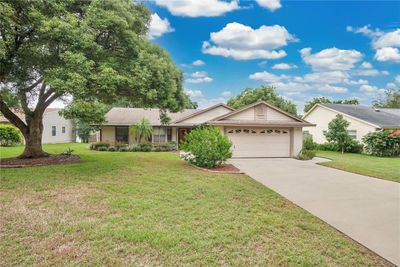 2320 Amherst Lane, House other with 3 bedrooms, 2 bathrooms and null parking in Mount Dora FL | Image 1