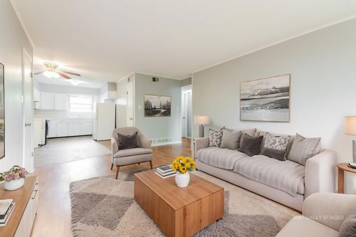 1-1400 N Austin St, Denton, TX, 76201-3182 | Card Image