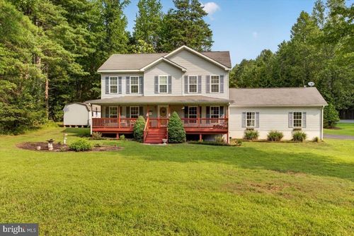 33 Bogey Ln, BUMPASS, VA, 23024-4669 | Card Image